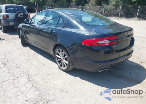 2015 Jaguar Xf 3.0 Portfolio/3.0 Sport z USA, uszkodzony, nr VIN SAJWJ0FF1F8U66700